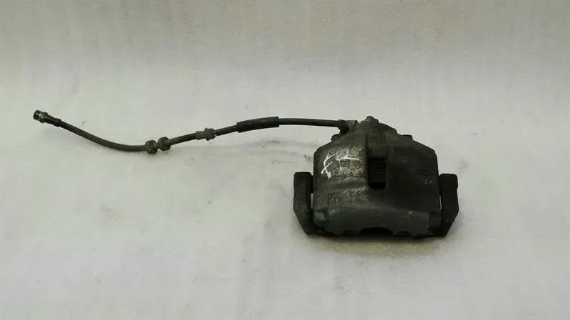 Audi A1 8X Right Front Caliper Brake Caliper Front Right