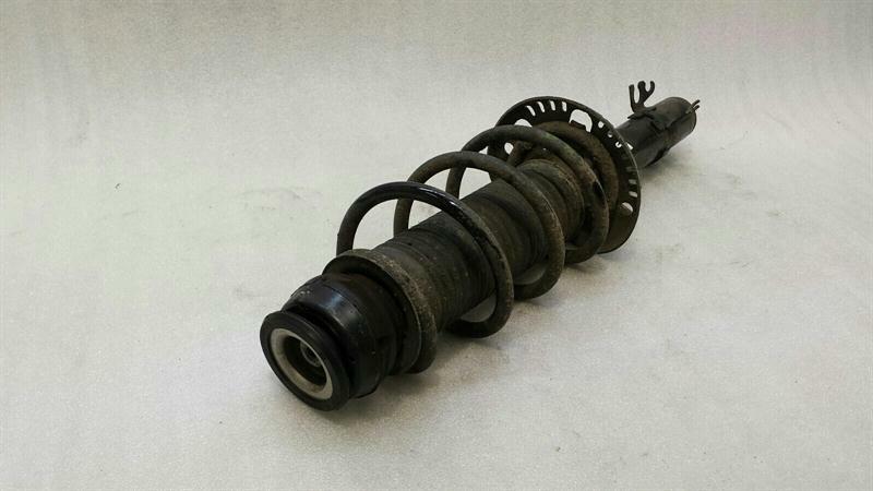 Audi A1 8x shock absorber front 6R0413031AR shock absorber front