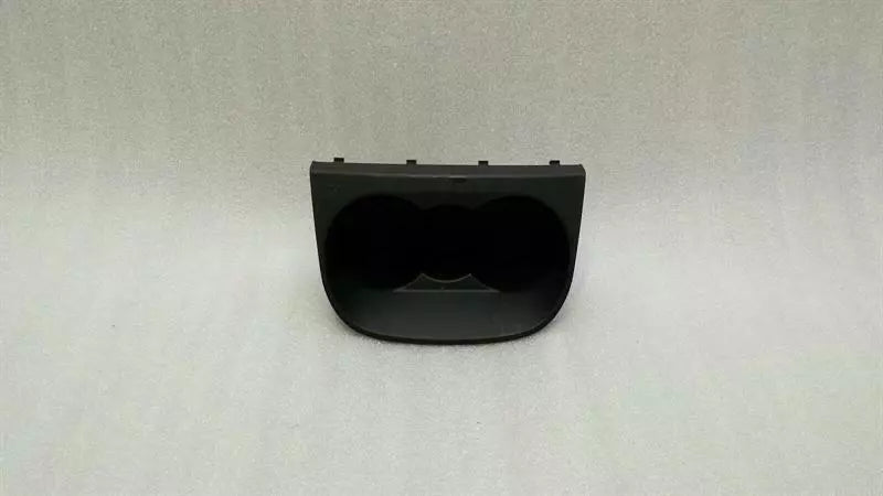 Audi A1 8X cup holder 8X0862533 drink holder holder