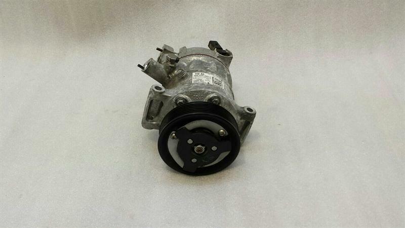 Audi A1 8X climate compressor 5K0820803C A/C compressor VW Audi