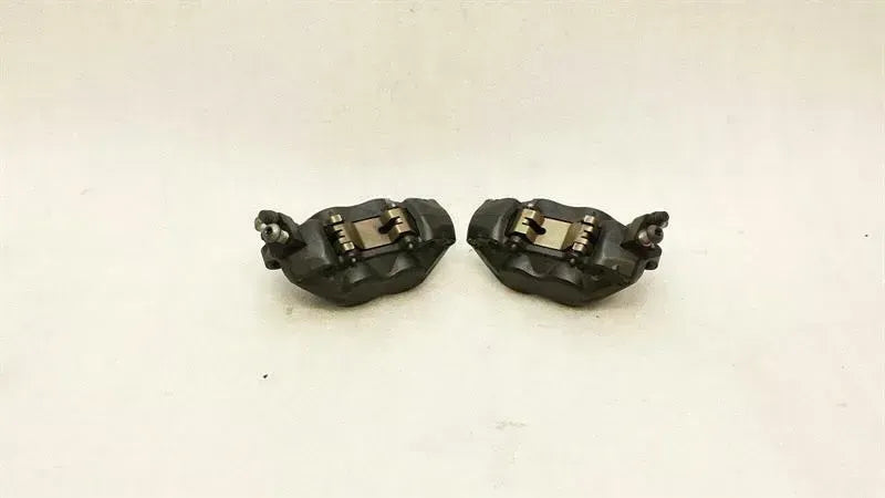 BMW F800GT F800 GT brake caliper front set 7716717 caliper front set