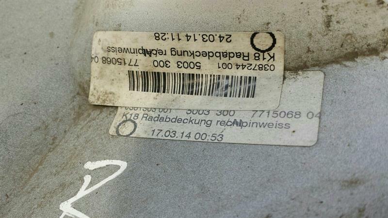 BMW C600 SPORT FRH wheel cover 7715068 front wheel cover front right