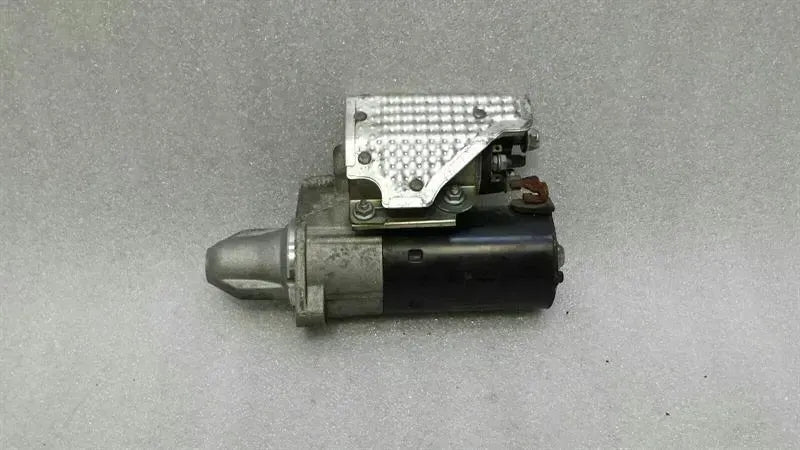 Mercedes R Class W251 Starter Engine A0061510501 Starter M272 V6