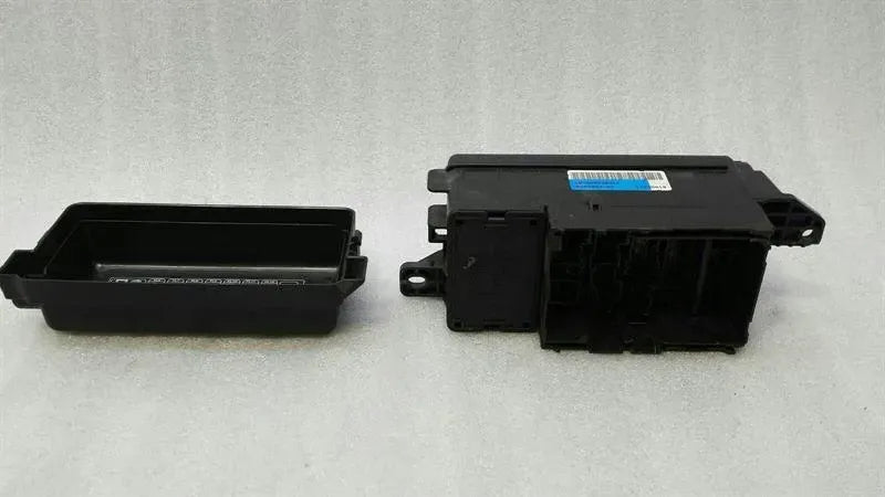 Mini Countryman S R60 Fuse Box 9240943 Fuse Box