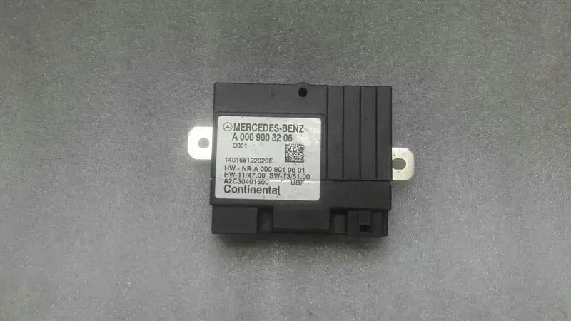 Mercedes C Class W205 Fuel Pump Module A0009003206 Fuel Pump Control Unit.