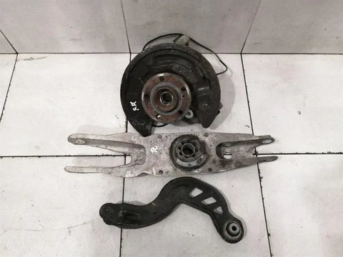 Mercedes A Class W176 Right Rear Hub A1763500600 Wheel Bearing Housing Rear Right