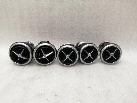 Mercedes CLA W117 air vent set A1178300554 ventilation nozzle ventilation grille set