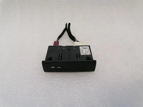 Mercedes A Class W177 USB Adapter Module A2478203902 Control Unit