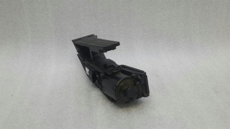 Mercedes E Class W213 Throttle Pedal (Electrical) A2133001000 Throttle Hybrid