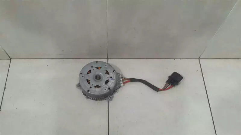 Mercedes E W213 Radiator Fan Motor A0999063802 Fan Electric Fan Motor M274