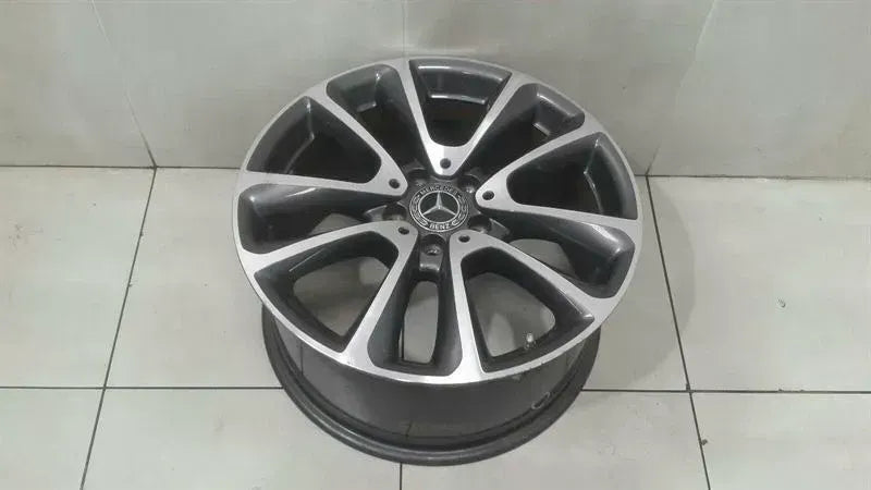 Mercedes E Class W213 Rear Alloy Wheel A2134010400 Alloy Wheel Rear 9Jx18 ET53.