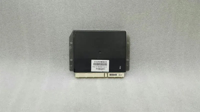 Mercedes E Class W213 Suspension Module A2139009618 Control Unit Air Suspension