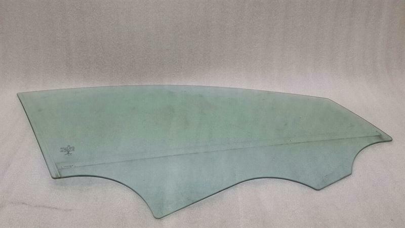 Mercedes E Class W213 Right Front Door Glass A2137250210 Front Right Door Glass