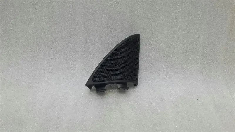 Mercedes E Class W213 Front Right Tweeter A2137271000 Speaker Front Right