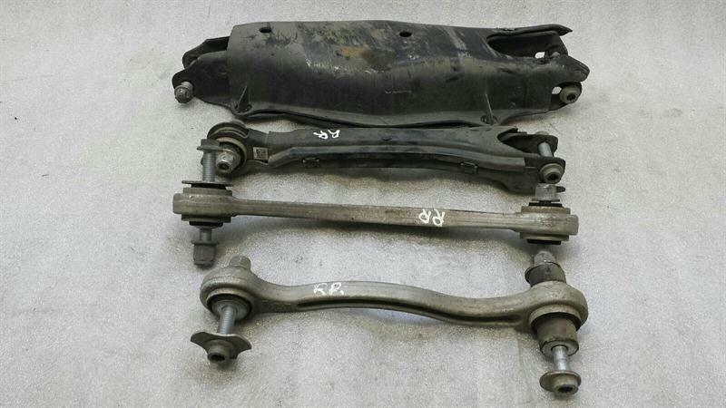 Mercedes E W213 right rear wishbone A2053506603 rear right wishbone set