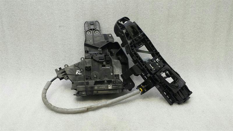 Mercedes E Class W213 rear left door lock A0997309500 door lock rear left.