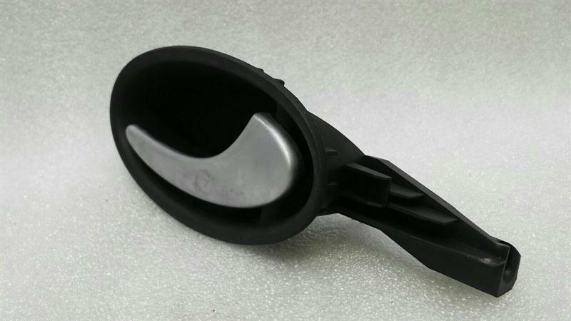 Mercedes SLK R171 right door inner handle A1717600462 interior door handle right