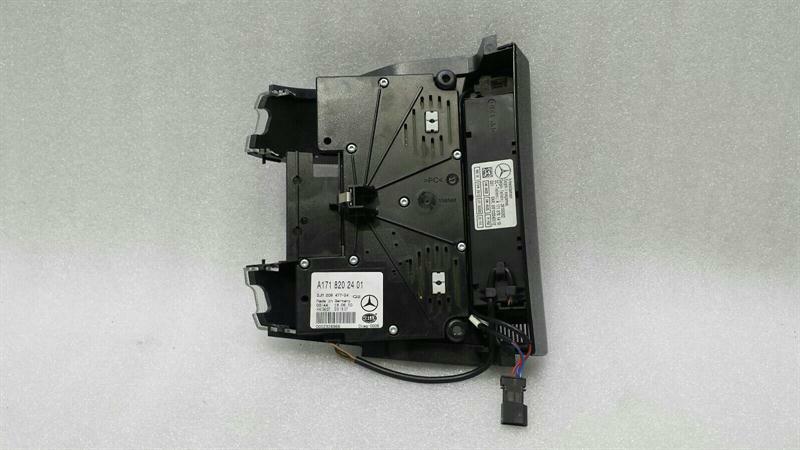 Mercedes SLK R171 dome light A1718202401 9051 interior light interior light