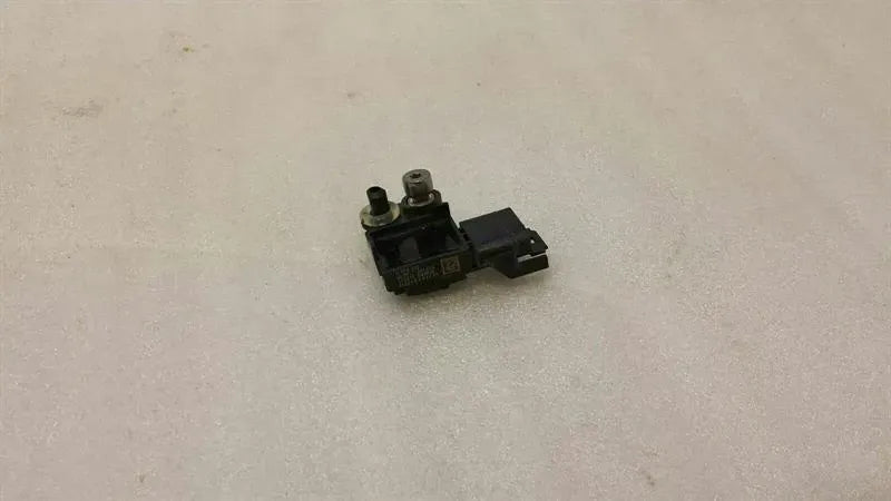 Mini Countryman S R60 Crash Sensor 9159311 Impact Sensor