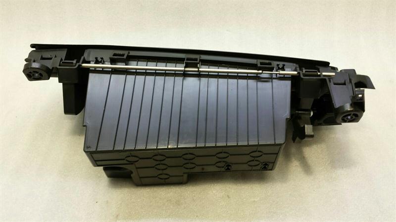 Mini Countryman R60 Glovebox 9811004 Glove Box