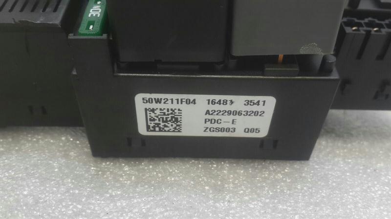 Mercedes C Class W205 Fuse Box A2229063202 Fuse Box Coupe