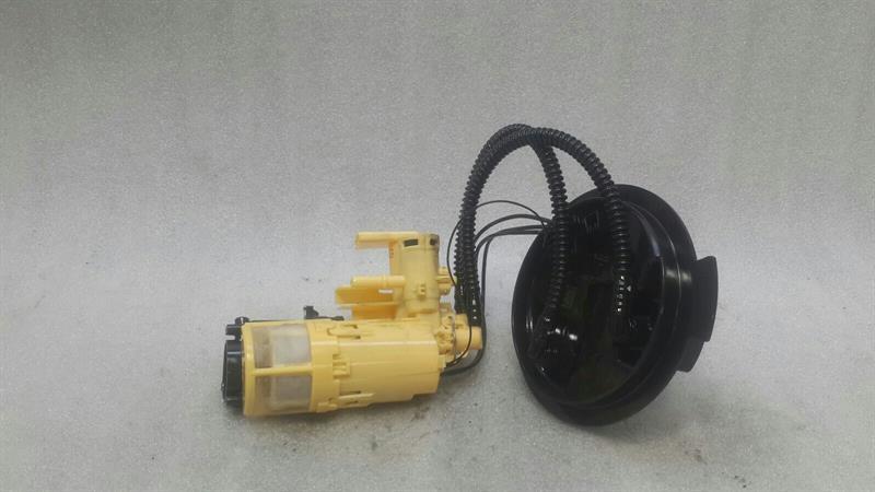 Mercedes C Class W205 Fuel Pump Electric A2054701694 Fuel Pump Coupe