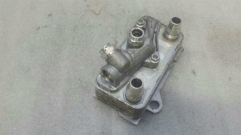 Mercedes C Class W205 Gearbox Oil Cooler A0995002500 Gearbox Oil Cooler 2.1D