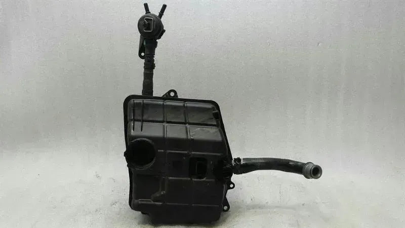 Porsche Cayman 718 Expansion Tank 982121407B Expansion Tank Coolant