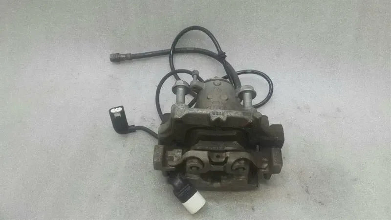 Mercedes C Class W205 Right Rear Caliper A2054230281 Rear Brake Caliper RE Coupe