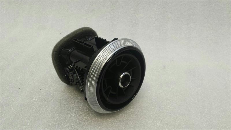 Audi A3 8V facelift air vent 81A820901B ventilation nozzle ventilation grille