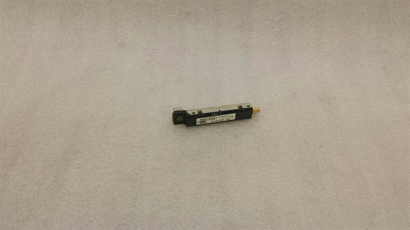 AUDI A3 8V FACELIFT AERIAL / ANTENNA 8V4035225B AERIAL