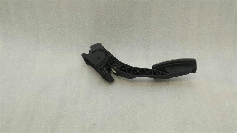 AUDI A3 8V FACELIFT RHD gas pedal (electrical) 5Q2723503D right hand drive