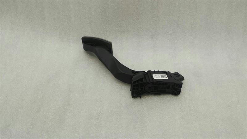 AUDI A3 8V FACELIFT RHD gas pedal (electrical) 5Q2723503D right hand drive