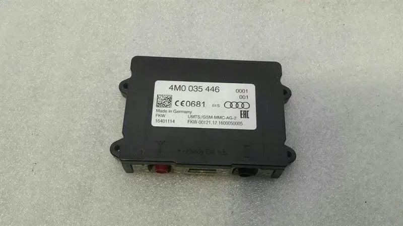 Audi A3 8V Facelift Communication Module 4M0035446 Communication Amplifier