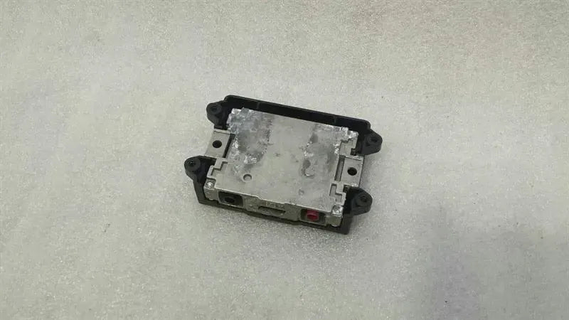 Audi A3 8V Facelift Communication Module 4M0035446 Communication Amplifier