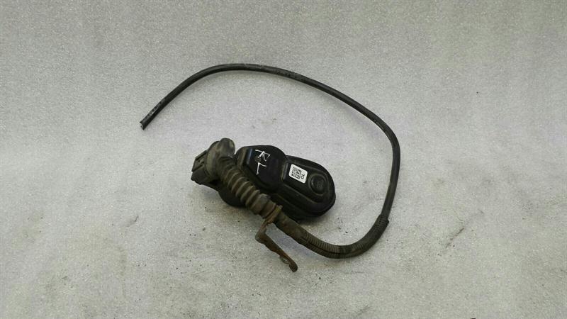 BMW 5 Series F10 528i Left Park Brake Engine 6794618 ACTUATOR PARKING BRAKE LEFT