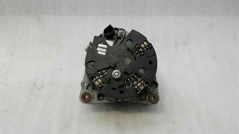 Porsche Boxster 718 Alternator 9A260301800 Alternator 2.0T