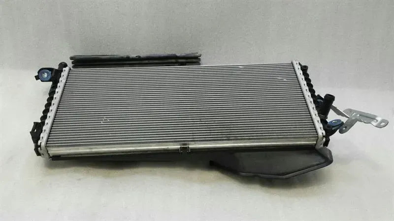 Porsche Boxster 718 left water radiator 982121252 water cooler radiator left B4T