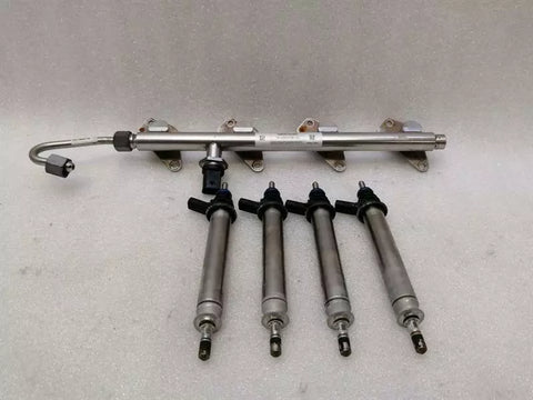 Mercedes A Class W177 A35 AMG Fuel Rail A2600700900 Injection Strip Distributor