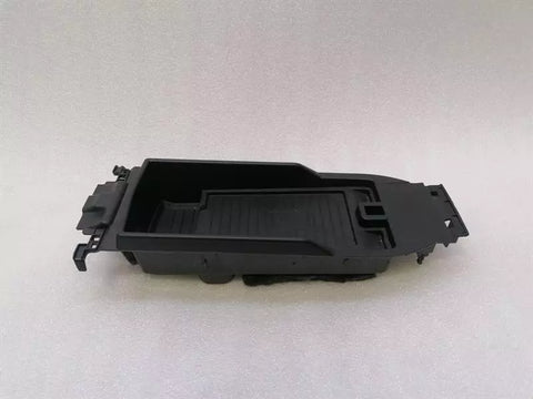 Porsche Cayman 718 wireless phone charger 9P1035502A phone charging cradle