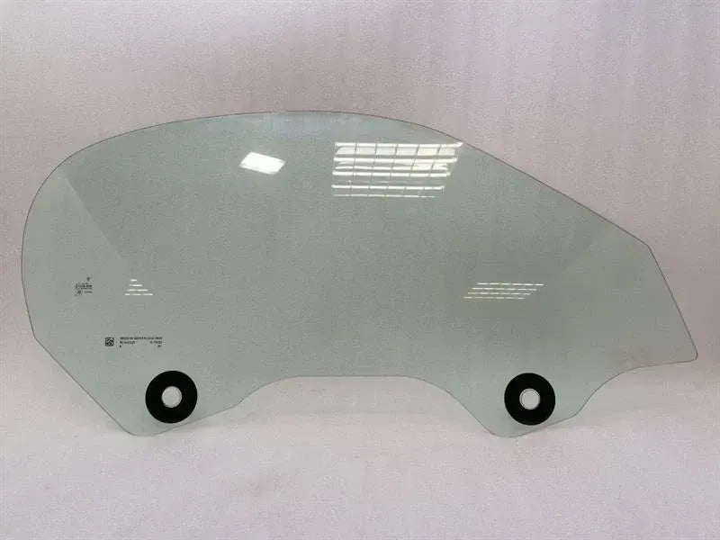 Porsche Boxster 718 right front door glass 98154251202 door window front right