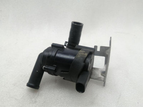 Porsche Boxster 718 Additional Cooling Pump 9A262025100 Coolant Pump Pump