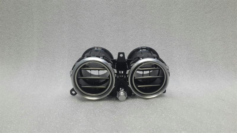 Mercedes E Class W213 Air Vent A2138307800 Air Vent Vent Grille Right