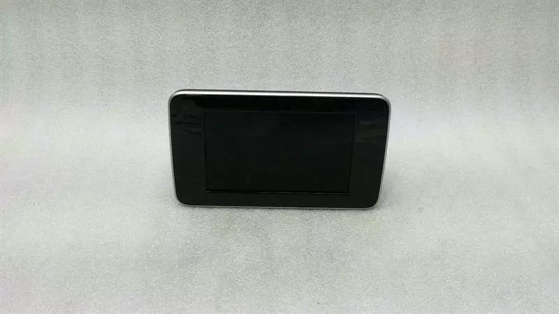 Mercedes V-class W447 Navigation Monitor A4476893937 Sat Nav Display Picture Shirt