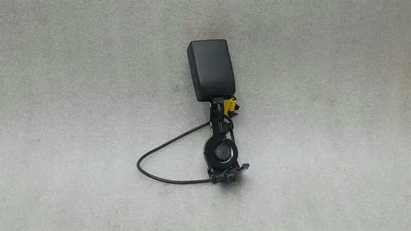 Mercedes ML W166 belt buckle A1668600769 belt buckle