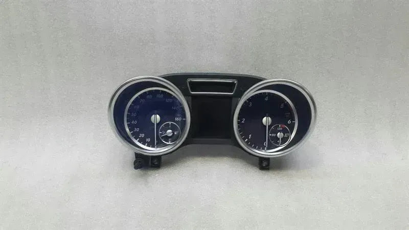 Mercedes ML W166 Instrument Cluster A1669003806 Speedometer MPH Diesel OM651