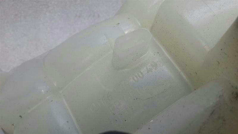 Mercedes ML W166 X166 Expansion Tank A1665000049 Expansion Tank Coolant