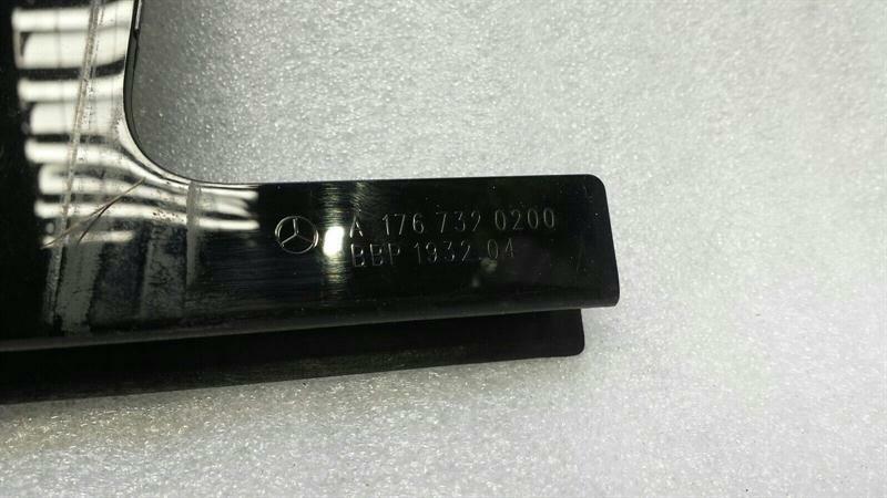 Mercedes A Class W176 Body Moulding A1767320100 Bar Set