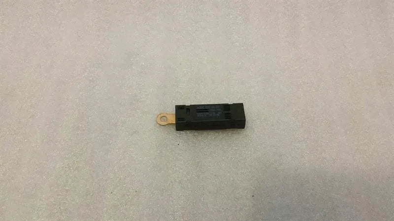 Mercedes A Class W176 Aerial / Antenna A1568200089 Antenna Suppression Filter
