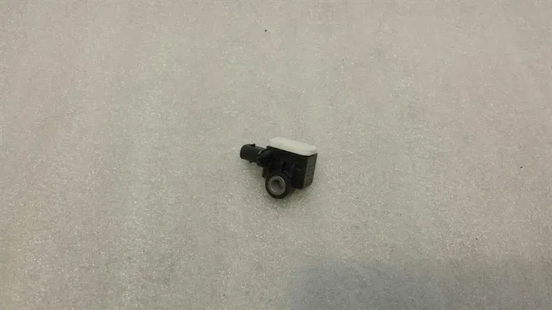 Mercedes A Class W176 Crash Sensor A1668210151 Impact Sensor SRS